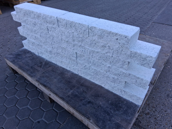 896x Muurblok Beton Noors Marmer 24x11,5x7,1 Cm
