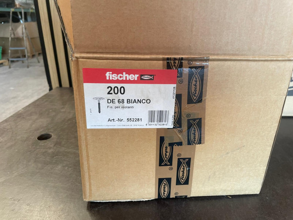 Partij Fischer DE 68 Isolatiepluggen Wit – 400 stuks – foto 2 – kavel bij XL Auctions