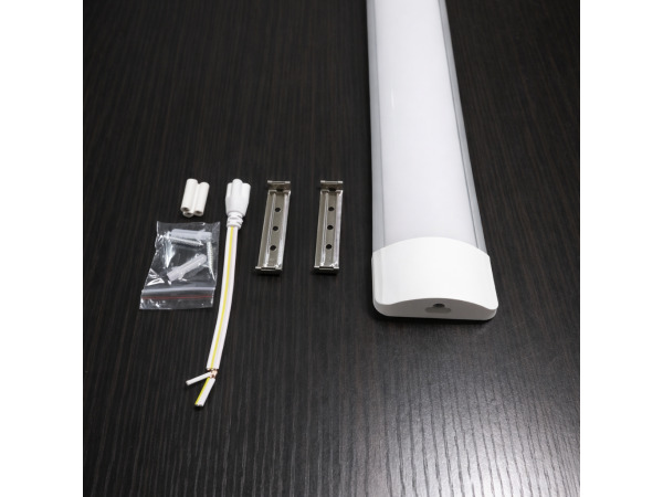 60x 60 x LED Balk 45W – 150cm – 6500K – Koppelbaar – TETRA-150 – foto 2 – kavel bij XL Auctions