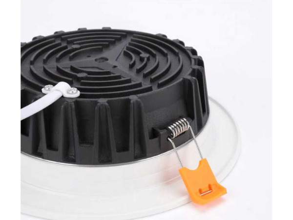 10x 10 x LED Downlight – 15W – 3000K Warm Wit – IP20 – foto 4 – kavel bij XL Auctions