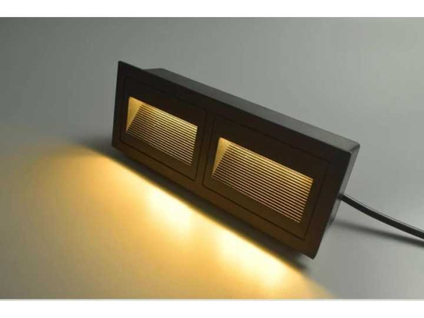 6x 6 x LED Trapverlichting – 3W – 3000K – Rechthoekig – LY06 – foto 2 – kavel bij XL Auctions