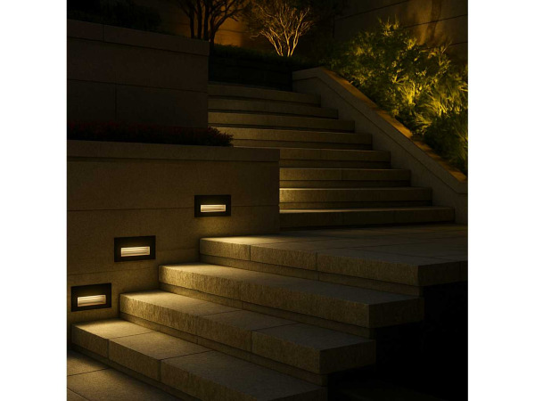 10x 10 x LED Trapverlichting – 6W – 3000K – Rechthoekig – LY05 – foto 4 – kavel bij XL Auctions