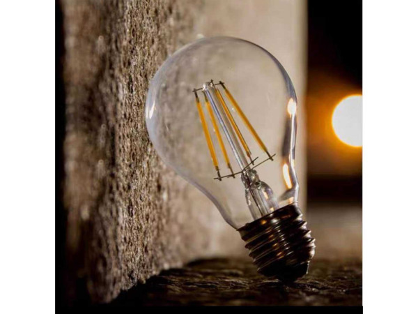 50x 50 x LED Filament Bollamp 4W – 4200K – E27 – Helder Glas – foto 5 – kavel bij XL Auctions