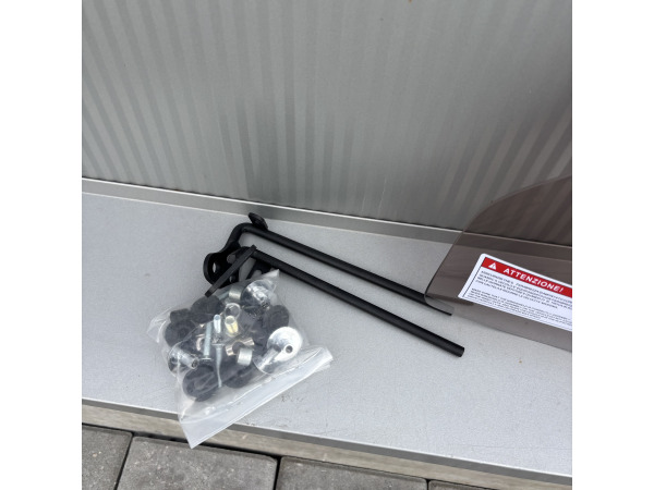 Windscherm Hoog Smoke AGM VX50 S / La Souris Vespelini S – foto 7 – kavel bij XL Auctions