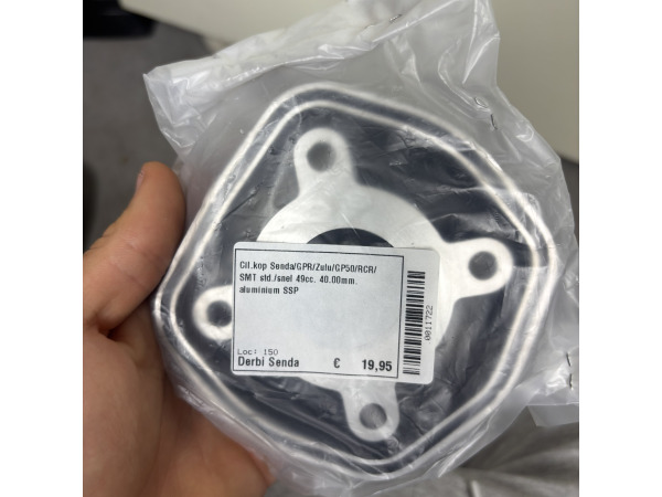 Cilinderkop Derbi Senda GPR 49cc 40mm Aluminium Nieuw – foto 2 – kavel bij XL Auctions