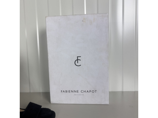 Fabienne Chapot Selene Sandalen Maat 39 Zwart Suède Met Doos – foto 2 – kavel bij XL Auctions