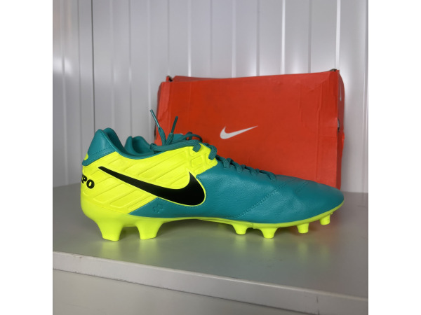 Nike Tiempo Mystic V FG Voetbalschoenen Maat 45 Nieuw – foto 6 – kavel bij XL Auctions