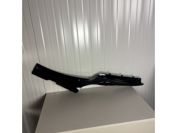 Originele Skirt Zijpaneel Roma / Verona Links Zwart – Nieuw – foto 8 – kavel bij XL Auctions