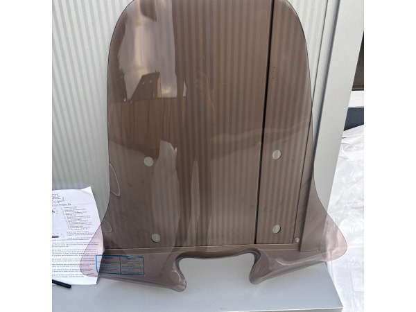 Windscherm Piaggio New Fly vanaf 2012 Smoke Hoog – foto 6 – kavel bij XL Auctions