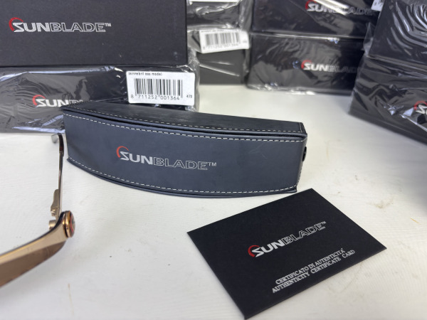 150x Partij vintage Sunblade Zonnebrillen – Mix Modellen – Nieuw – foto 4 – kavel bij XL Auctions