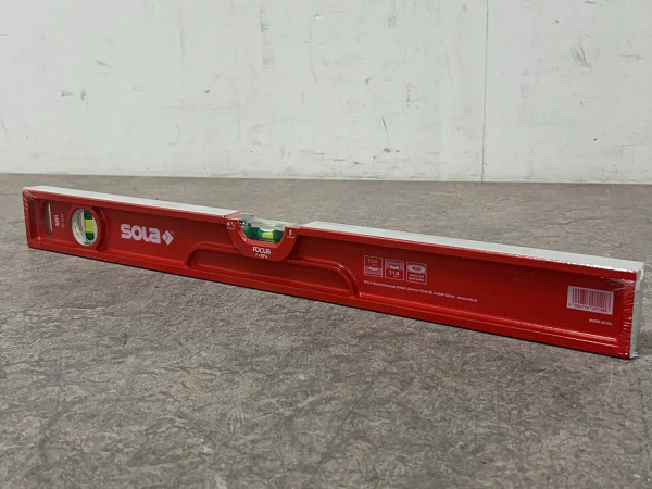 2x Sola waterpas MR 50cm – foto 2 – kavel bij XL Auctions