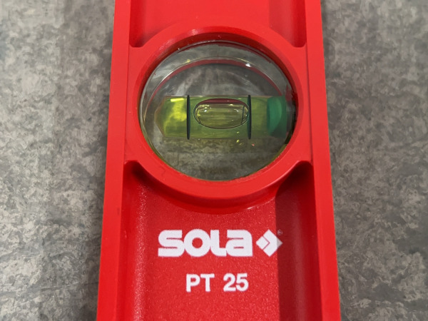 6x Sola waterpas PT 25cm – foto 6 – kavel bij XL Auctions