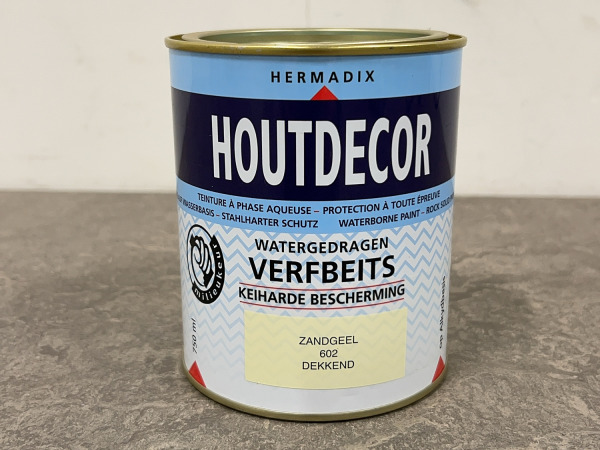 2x Hermadix verfbeits zandgeel 750ml Houtdecor – foto 2 – kavel bij XL Auctions