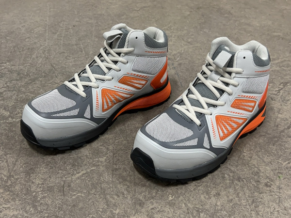 Bata veiligheidsschoen maat 38 S1P SportMates – foto 3 – kavel bij XL Auctions