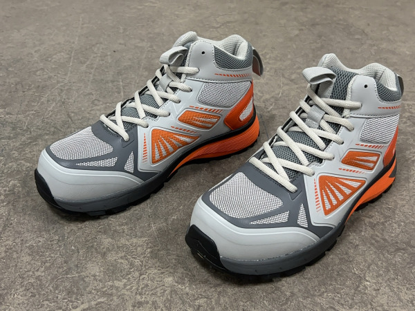 Bata veiligheidsschoen maat 37 S1P SportMates – foto 3 – kavel bij XL Auctions