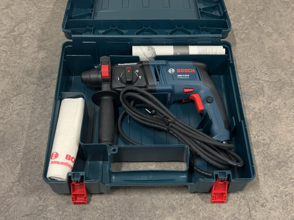 Bosch Professional boorhamer GBH 2-20 D 650w – foto 5 – kavel bij XL Auctions