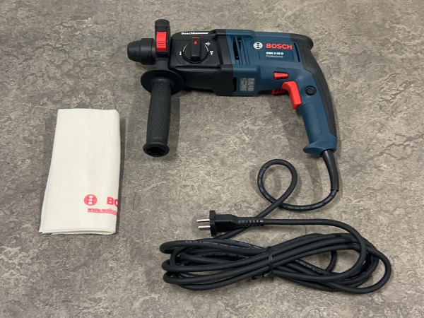 Bosch Professional boorhamer GBH 2-20 D 650w – foto 6 – kavel bij XL Auctions