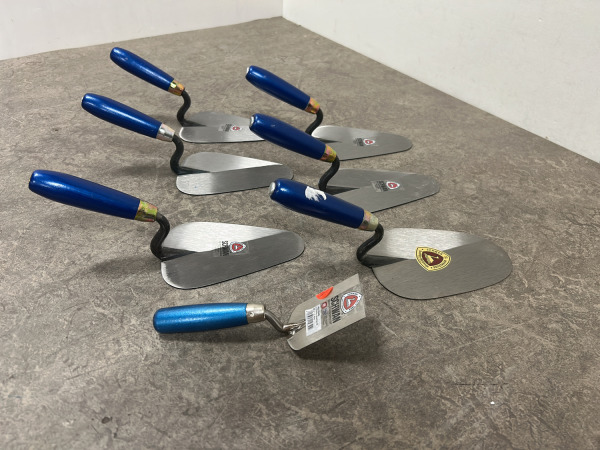 Schwan stuc-en pleistergereedschap set 7-delig – foto 2 – kavel bij XL Auctions