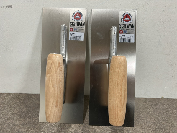 Schwan stuc-en pleistergereedschap 7-delig – foto 2 – kavel bij XL Auctions