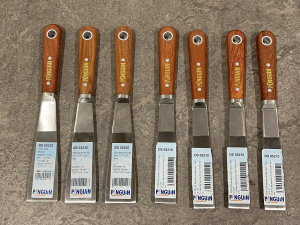 Pinguin plamuur-, schilders- en uitkapmessen set 18-delig – foto 3 – kavel bij XL Auctions