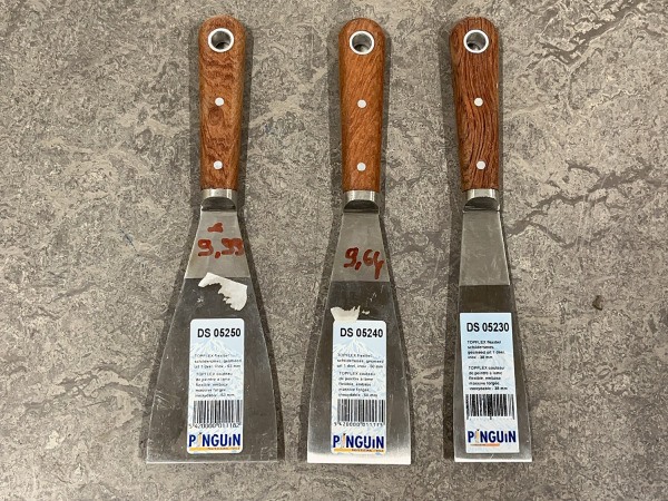 Pinguin plamuur-, schilders- en uitkapmessen set 18-delig – foto 5 – kavel bij XL Auctions