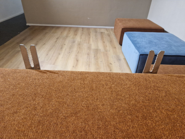 Studio Mik - Loki - Elementen bank - Nieuw - Bruin - Blauw – foto 5 – kavel bij XL Auctions