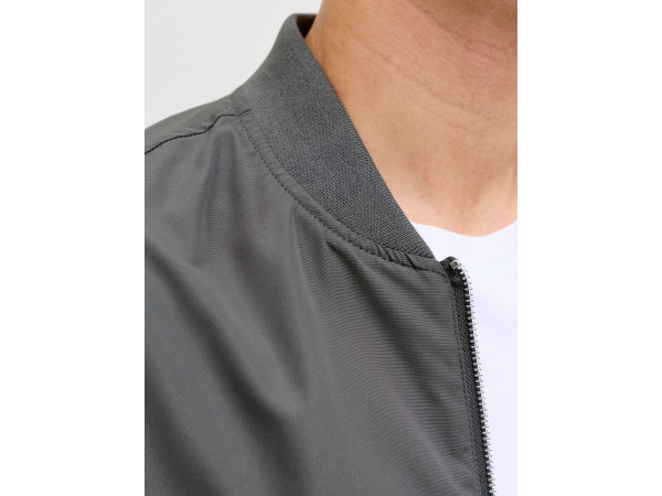 Jack & Jones Mash Bomber Castlerock - S – foto 4 – kavel bij XL Auctions