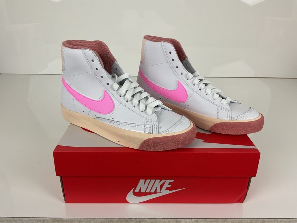 Nike Blazer Mid 77 (GS) (Maat 36.5)