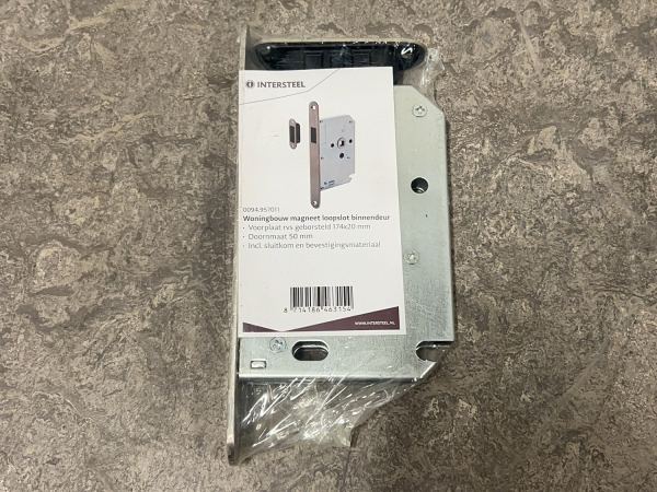 10x Intersteel magneetslot RVS afgerond 174x20mm – foto 5 – kavel bij XL Auctions