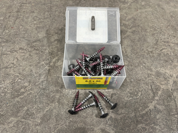 12x Rotadrill tuinbeslagschroeven AR ø6,0x40mm 40-pack – foto 2 – kavel bij XL Auctions