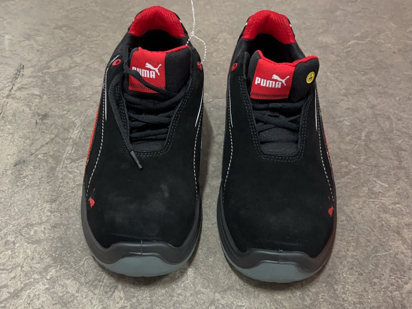 Puma veiligheidsschoen maat 45 S3 Touring zwart/rood – foto 3 – kavel bij XL Auctions