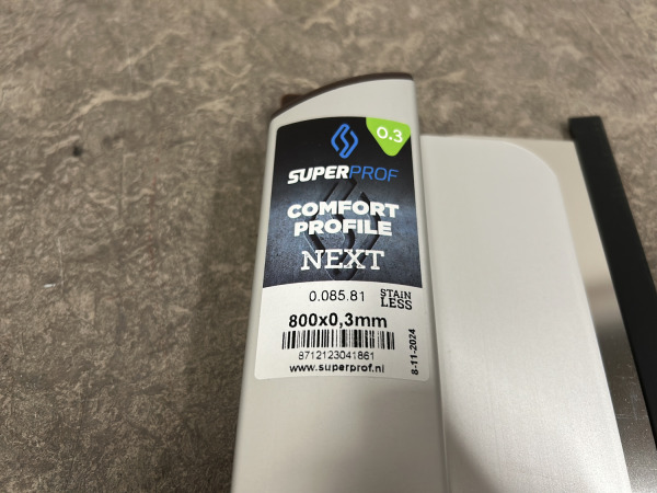 Super prof Comfort Profile Next 0,3x800mm – foto 5 – kavel bij XL Auctions