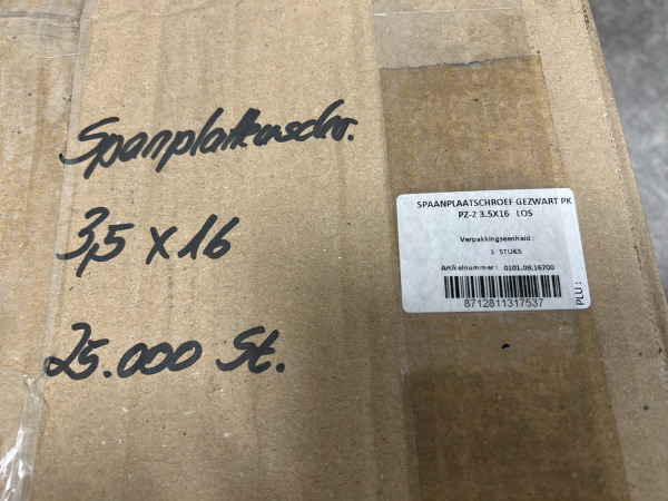 Doos spaanplaatschroeven zwart ø3,5x16mm PZ2 – foto 6 – kavel bij XL Auctions