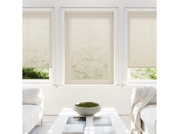 INT Venetian Blind Aluminum Plain Cream 25mm 60x175cm