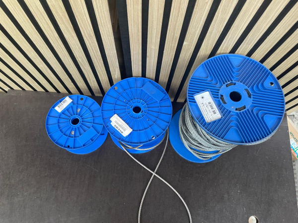 Partij staalkabel op haspel – 3 rollen – foto 2 – kavel bij XL Auctions
