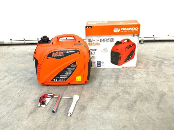 Daewoo inverter generator benzine 2200W GDA2500IS – foto 3 – kavel bij XL Auctions