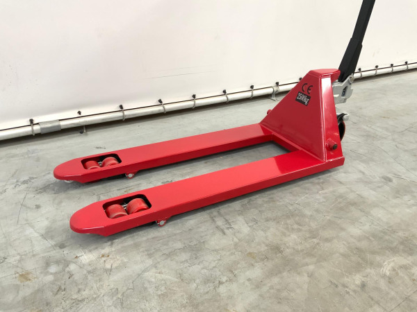 Palletwagen 2500kg 1140mm rood – foto 3 – kavel bij XL Auctions