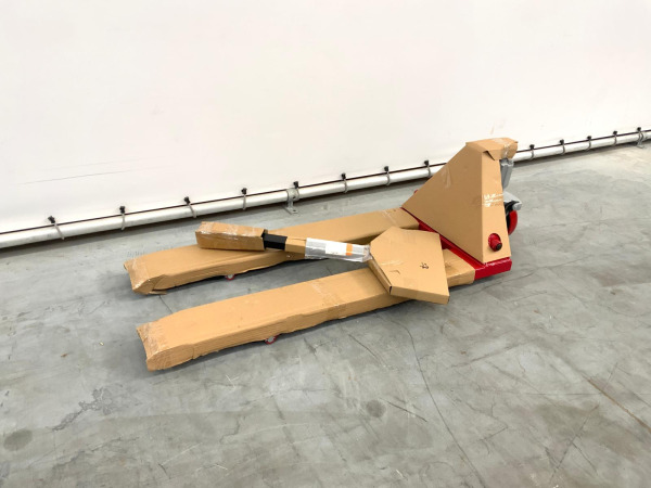 Palletwagen 2500kg 1140mm rood – foto 8 – kavel bij XL Auctions