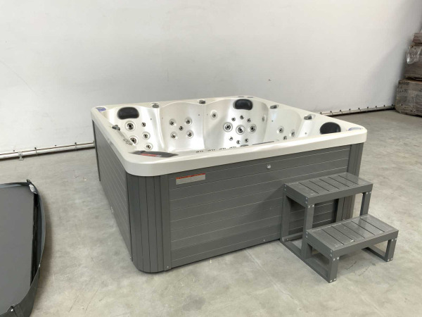 RTE Jacuzzi las vegas Balboa (5 personen) – foto 6 – kavel bij XL Auctions