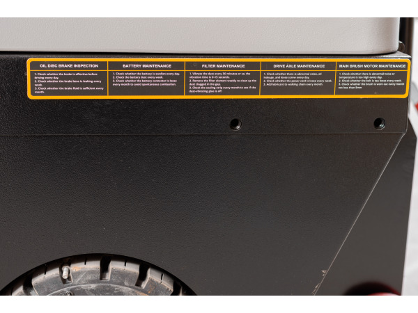 Kremer KRYZS4 professionele accu opzit veegmachine – foto 10 – kavel bij XL Auctions