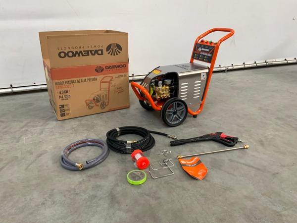 Daewoo hogedrukreiniger 200 bar 4kW DAW4000E-3 – foto 2 – kavel bij XL Auctions