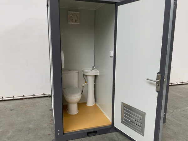 RTE sanitairunit dubbele toiletcabine 205x128x230cm – foto 4 – kavel bij XL Auctions