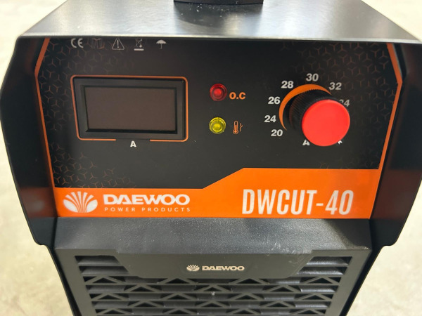 Daewoo plasmasnijmachine DWCUT-40 – foto 6 – kavel bij XL Auctions