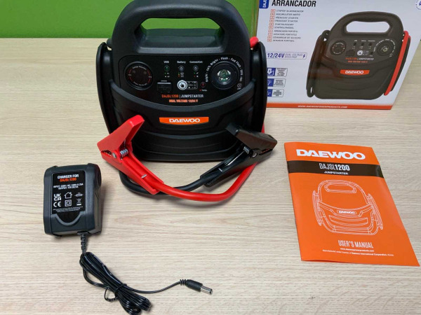 Daewoo jumpstarter 12V-24V DAJSL1200 – foto 2 – kavel bij XL Auctions