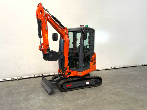 RTE mini graver met cabine CRE213 EURO5 – foto 2 – kavel bij XL Auctions