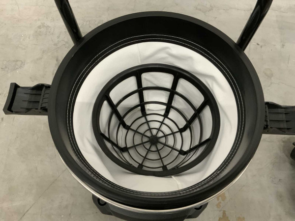 Daewoo industriële nat- en droogzuiger 3000W DAVC3000-80L – foto 9 – kavel bij XL Auctions