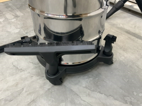 Industriële nat- en droog stofzuiger 25L 1200W – foto 6 – kavel bij XL Auctions