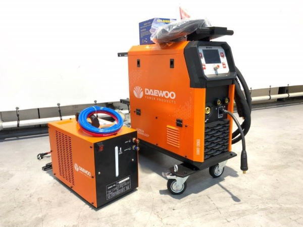 Daewoo lasapparaat met water koeler DAMIG-350GDL + DAWS-10L – foto 2 – kavel bij XL Auctions