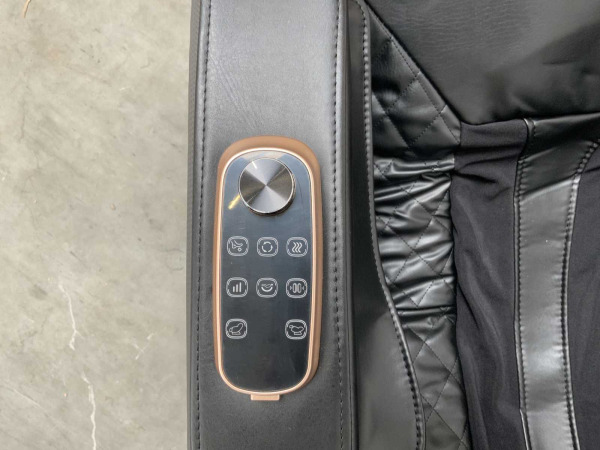 RTE massagestoel Full-Body zwart – foto 8 – kavel bij XL Auctions