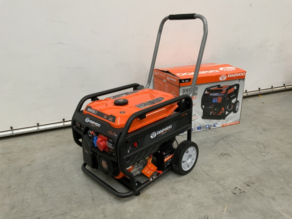 Daewoo benzine generator 6,5kW GDAX9250E – foto 4 – kavel bij XL Auctions